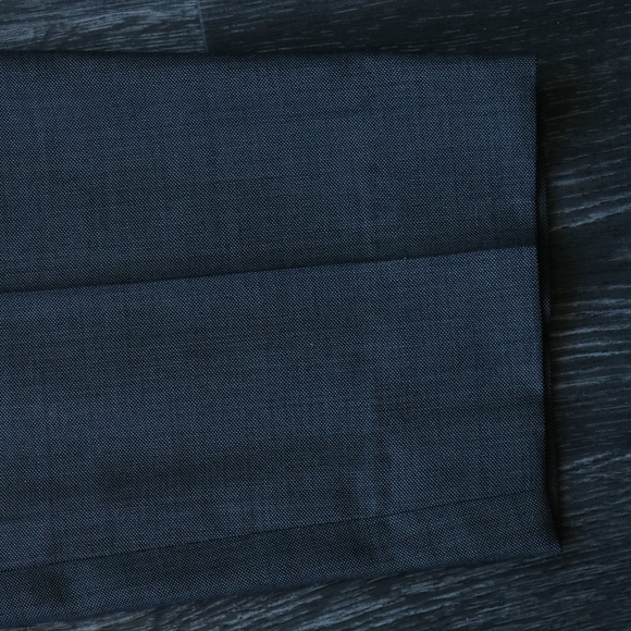 Calvin Klein Suit Set LIKE NEW - Picture 8 of 8